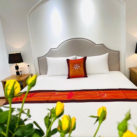 Lamandarina Hanoi Dış mekan fotoğraf